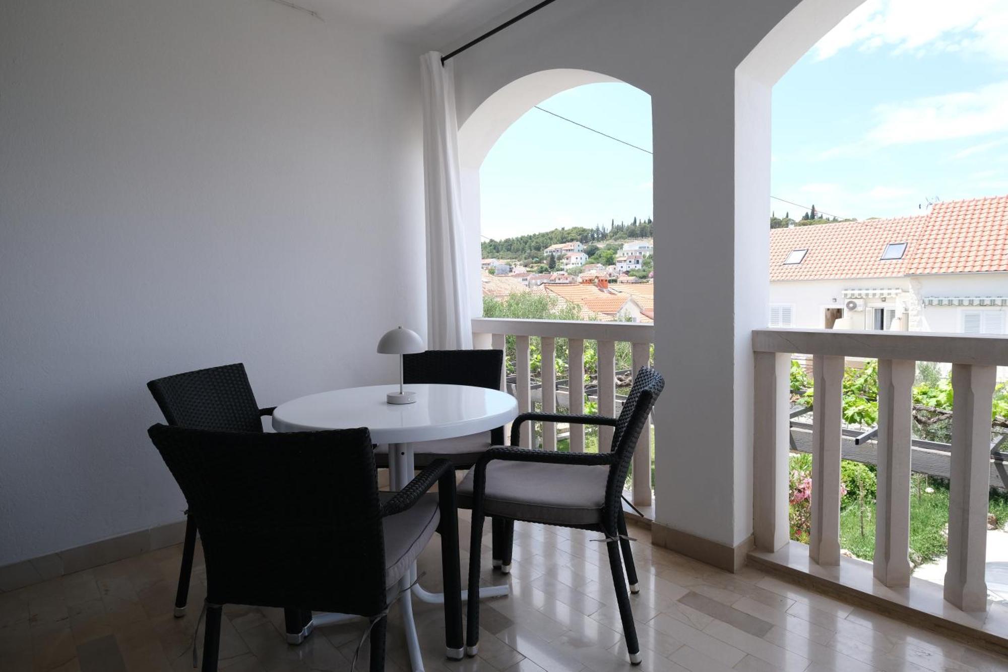 Apartments Ivana Sutivan Eksteriør bilde